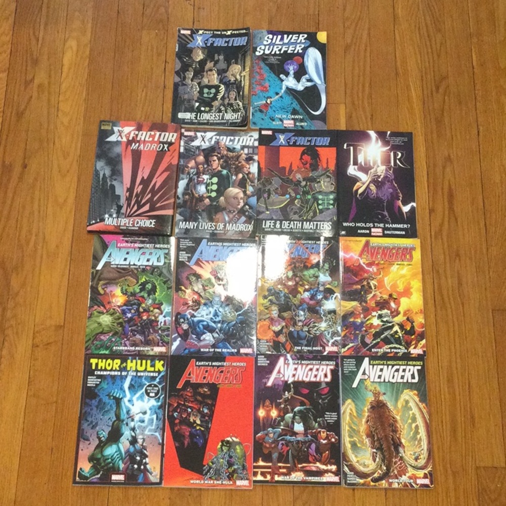 Marvel Graphic-Novel Book Bundle